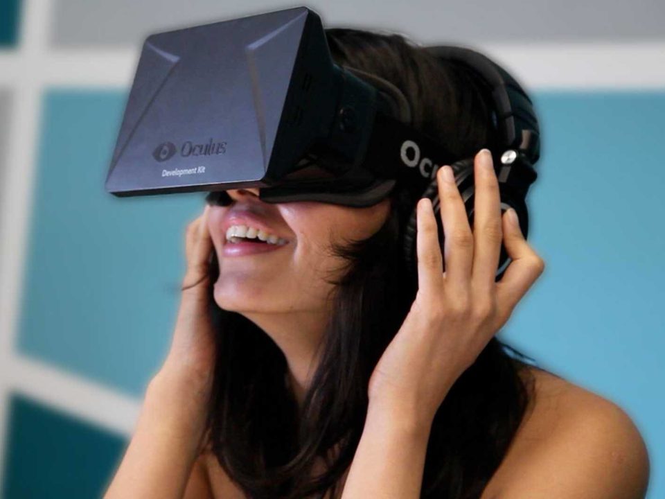 the-oculus-rift-virtual-reality-headset-will-blow-your-mind