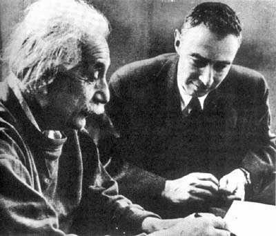 Einstein ve Oppenheimer