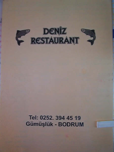 Gördük güldük yok böyle bir şey dedik. İşte fotoğrafı çektik. Yer Gümüşlük Bodrum Türkiye :) Gidin bir balık yeyin güzel sularında Bodrum'un. Tavşan Adası'nı gezin. En çokta gülün :)   Memleketimden Manzaralar :) 1